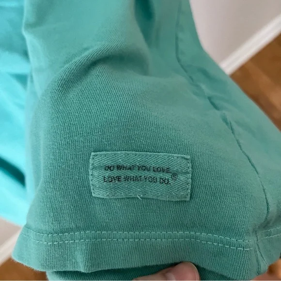 Life is Good Cat Graphic Tee - Picture 5 of 5